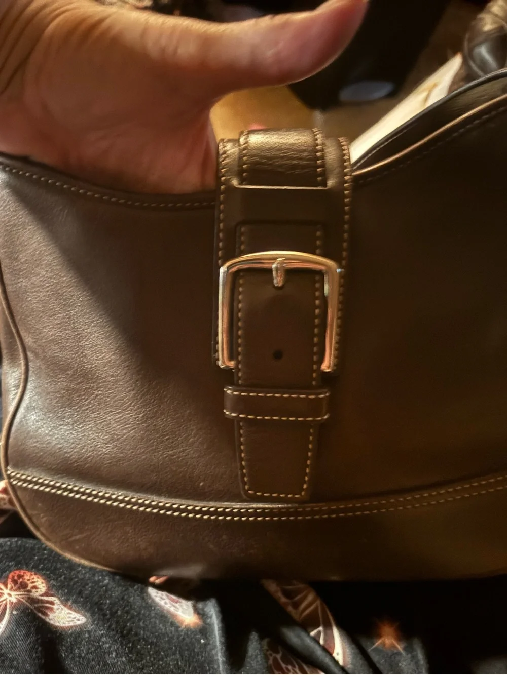 Coach  Leather unisex Shoulder Bag in Dark Brown - Classic Buckle Design 10x8